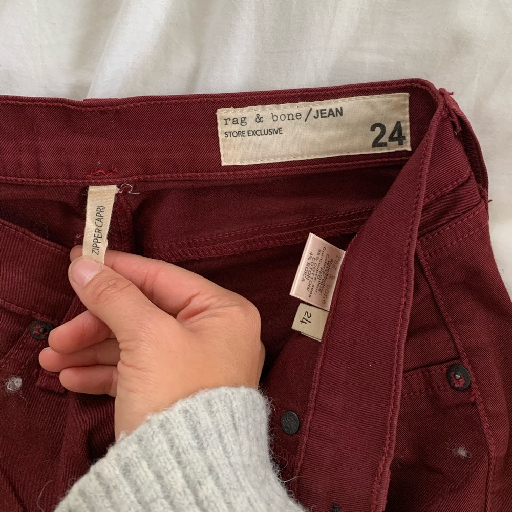 Rag & bone size 24 maroon jeans